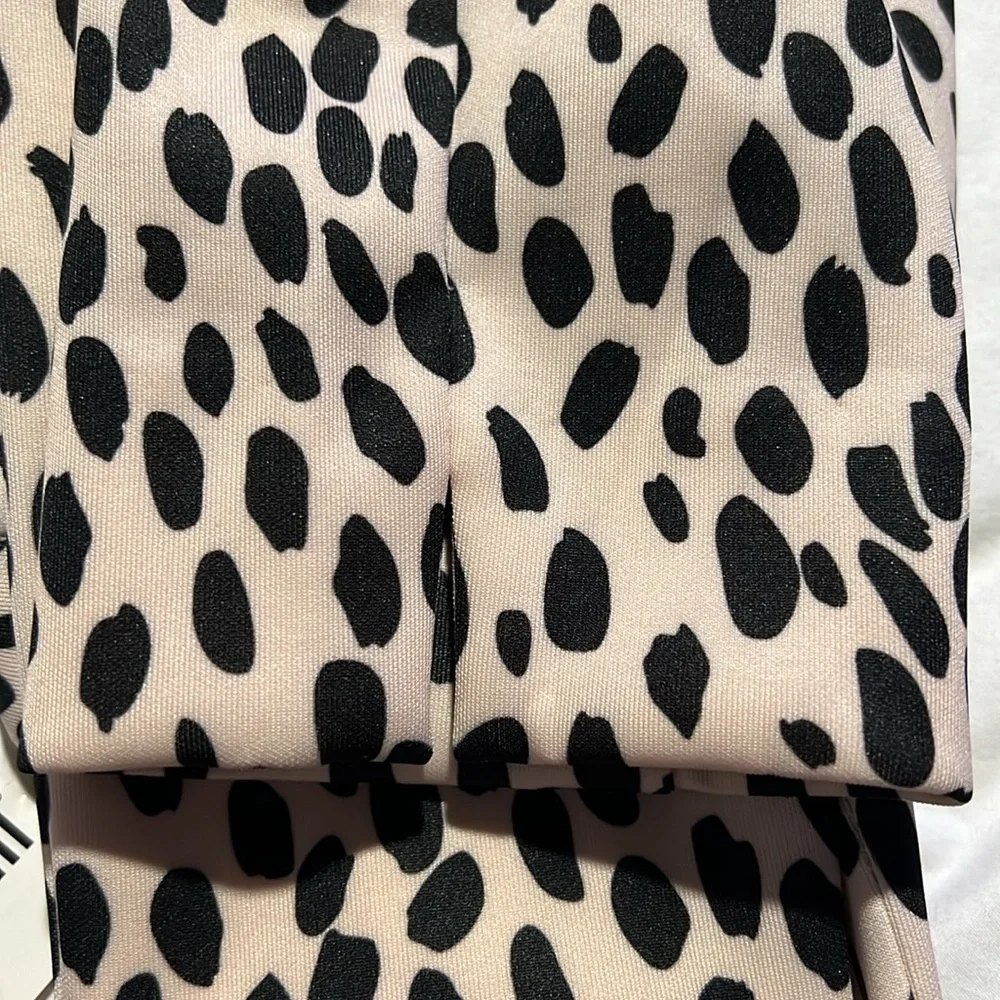 Bar III ANIMAL PRINT LEGGINGS - Picture 2 of 5